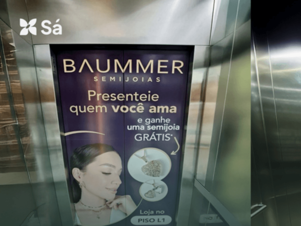 Imagem de ELEVADOR SOCIAL PORTA INTERNA